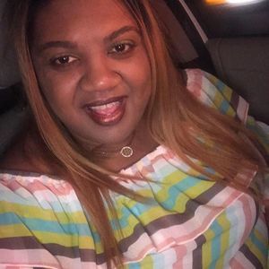 Meet your Posher, Niecy